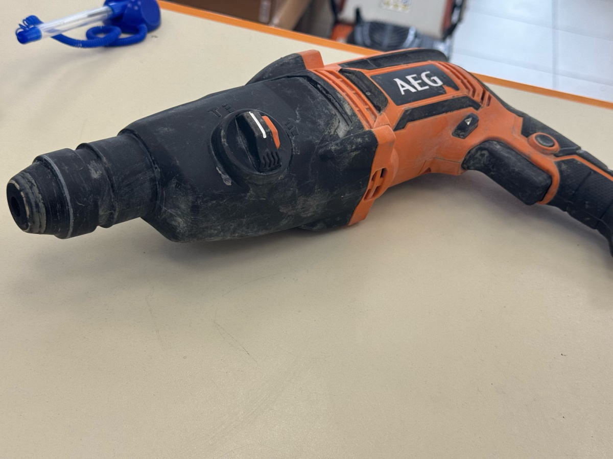 Перфоратор AEG KH 24