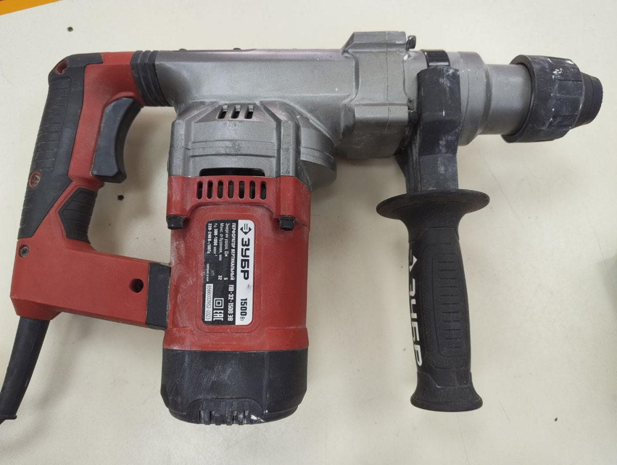 Перфоратор Зубр ПВ-32-1500 ЭВ