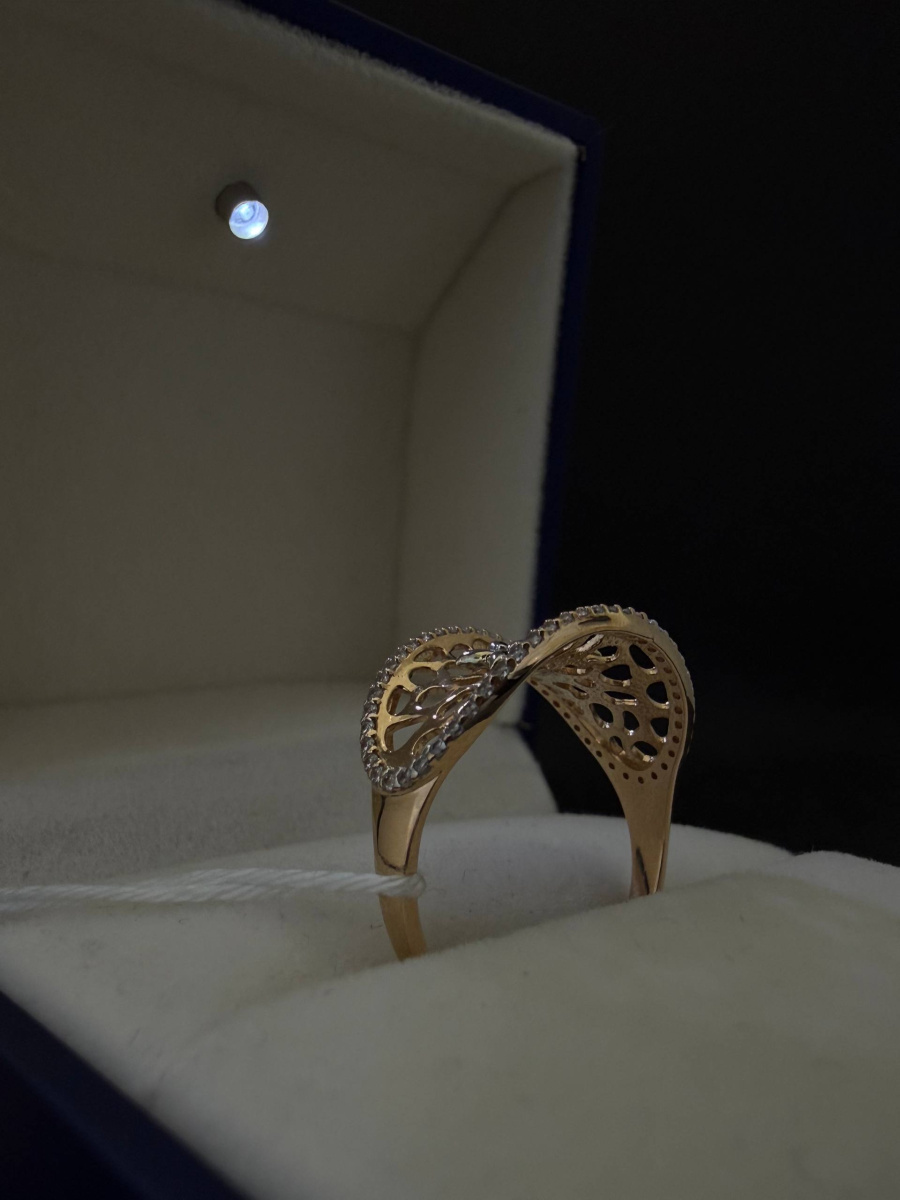 КОЛЬЦО С КАМНЯМИ (Au 585)