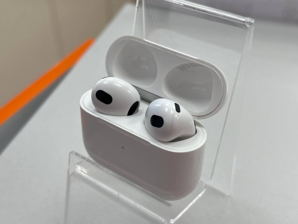Наушники беспроводные Apple AirPods 4 с ANC