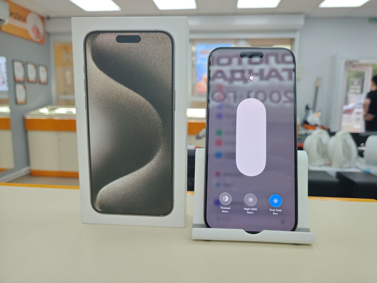 Смартфон Apple iPhone 15 Pro Max 256Gb