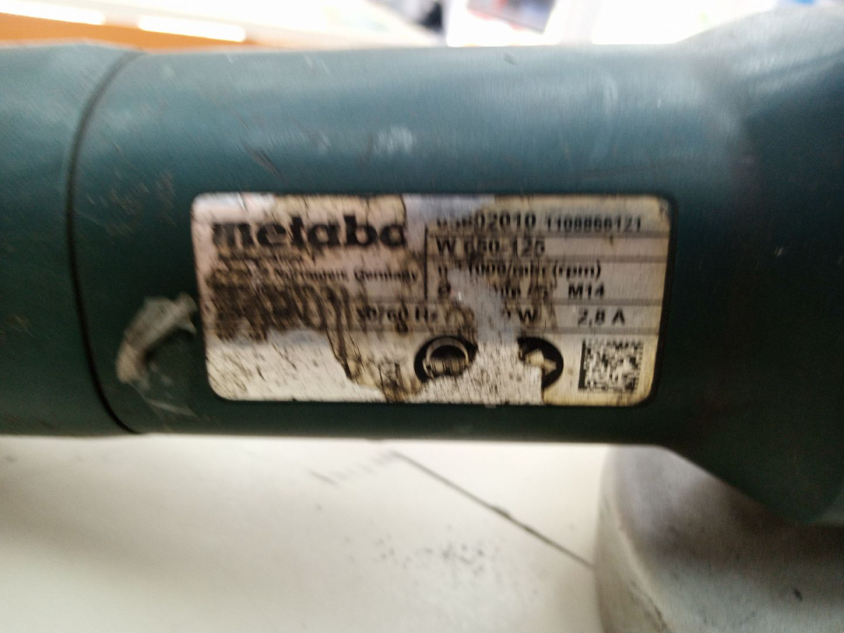 Угловая шлифмашина Metabo W650-125;