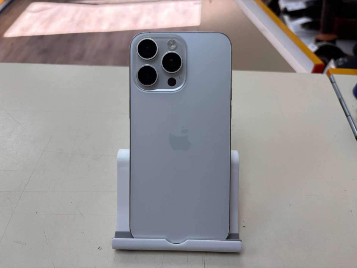 Смартфон Apple iPhone 15 Pro Max 1Tb