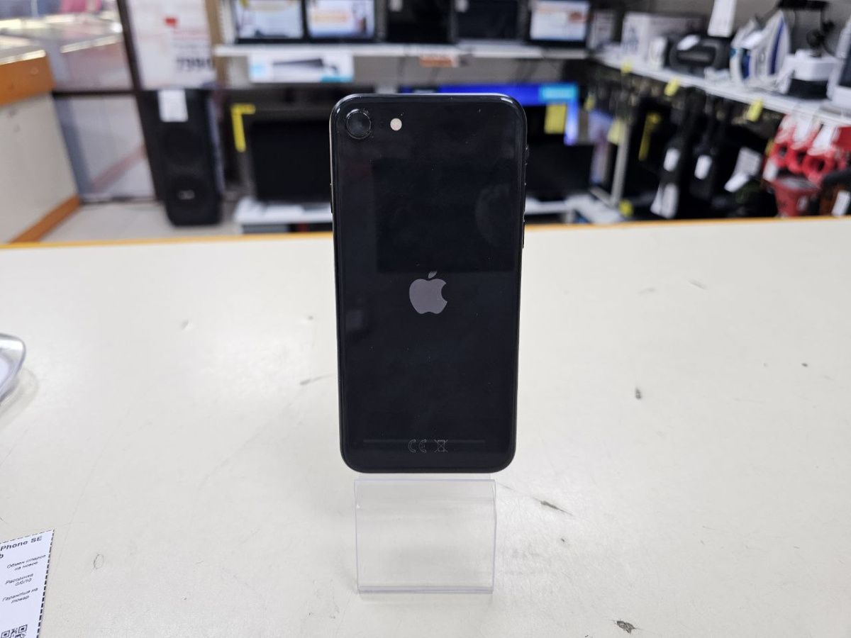 Смартфон Apple iPhone SE 2020 64Gb