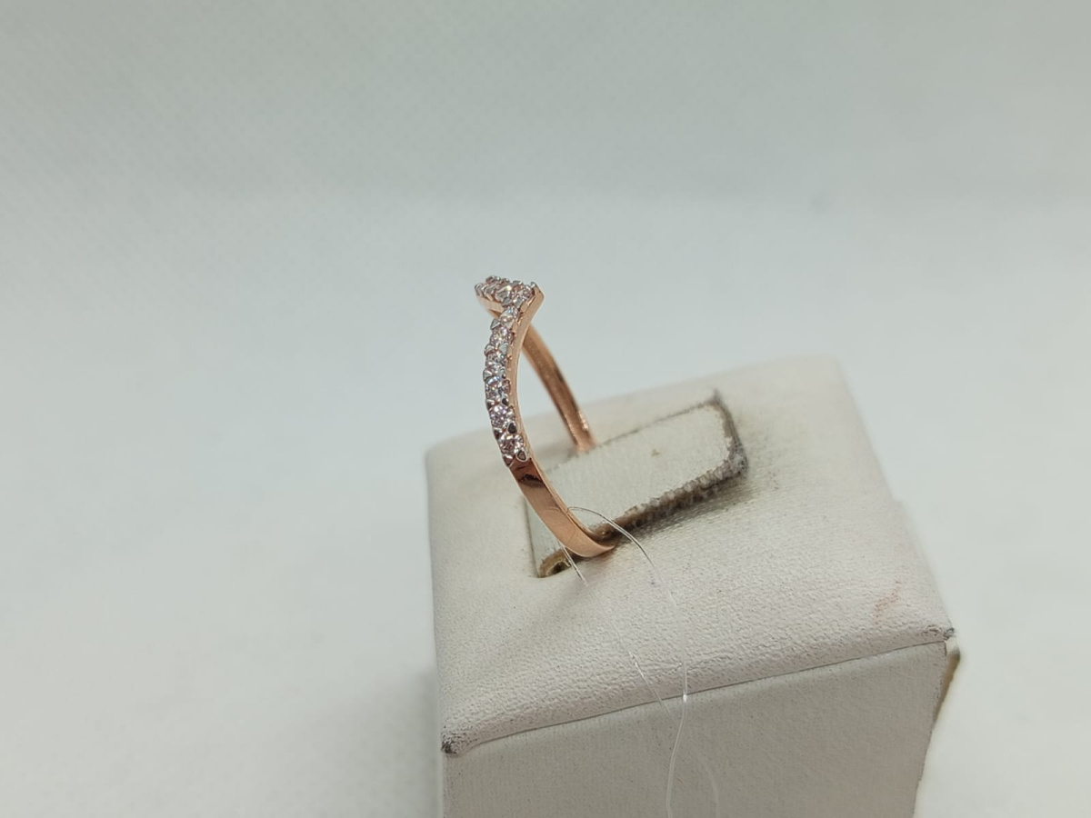 КОЛЬЦО С КАМНЯМИ (Au 585)