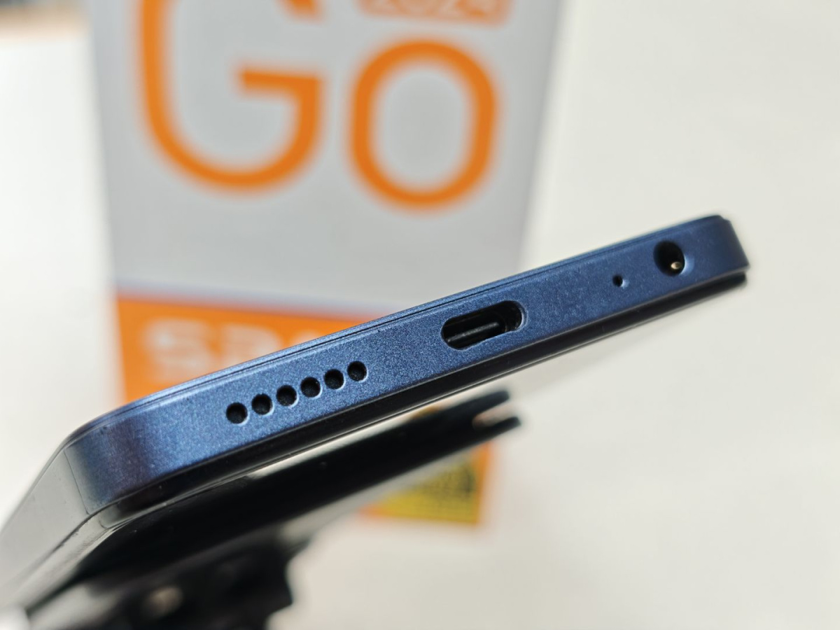 Смартфон Tecno Spark Go 2024 4/128