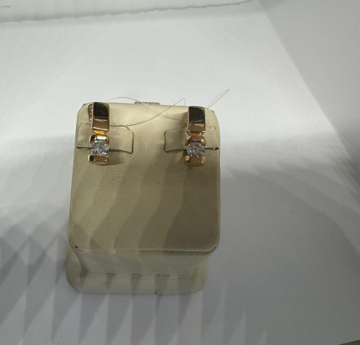 СЕРЬГИ С КАМНЕМ (Au 585)