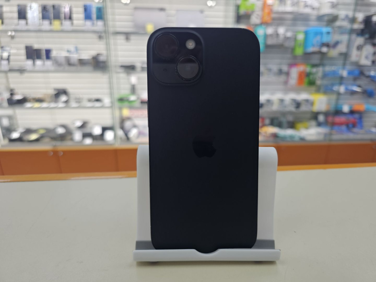 Смартфон Apple Iphone 15 128Gb