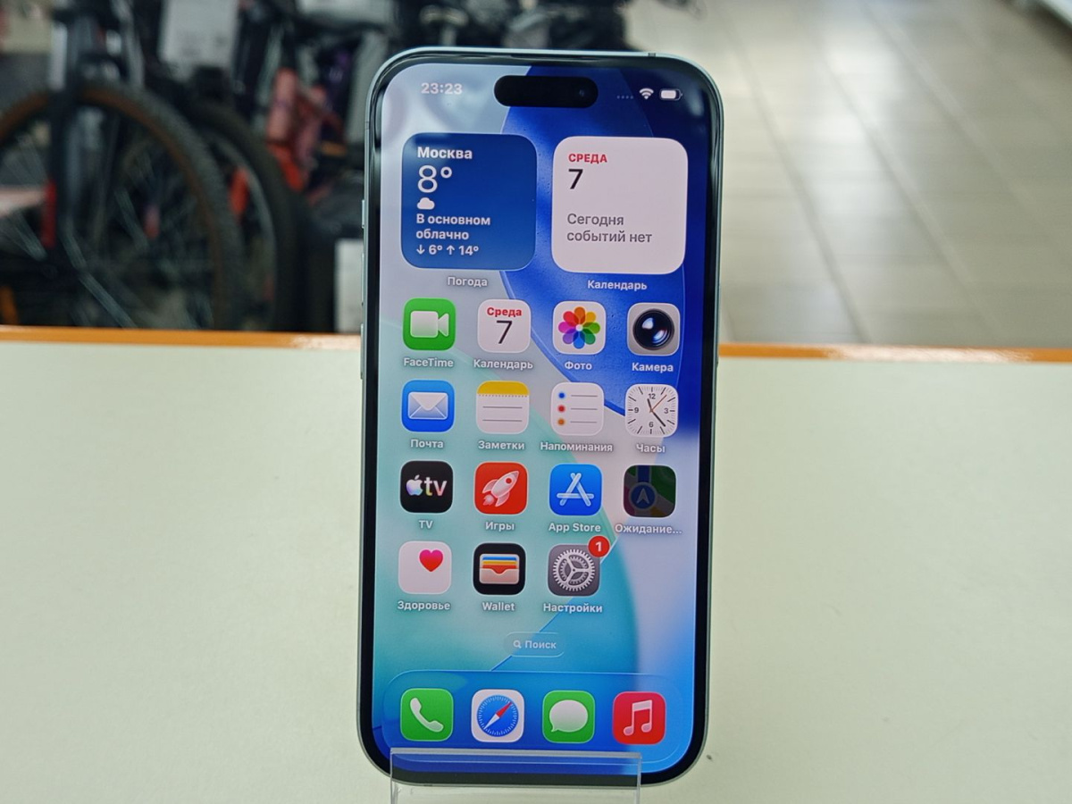 Смартфон Apple Iphone 15 128Gb
