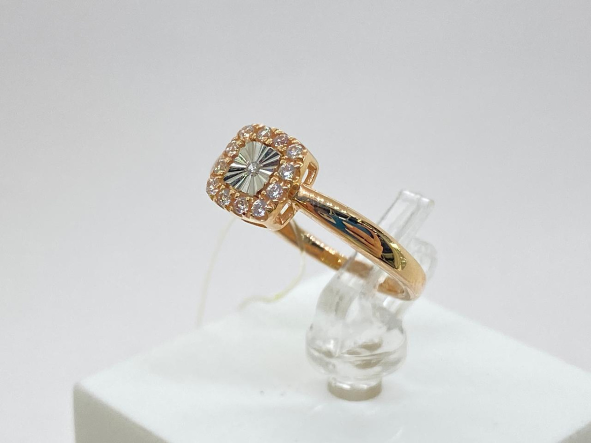 КОЛЬЦО С КАМНЯМИ (Au 585)