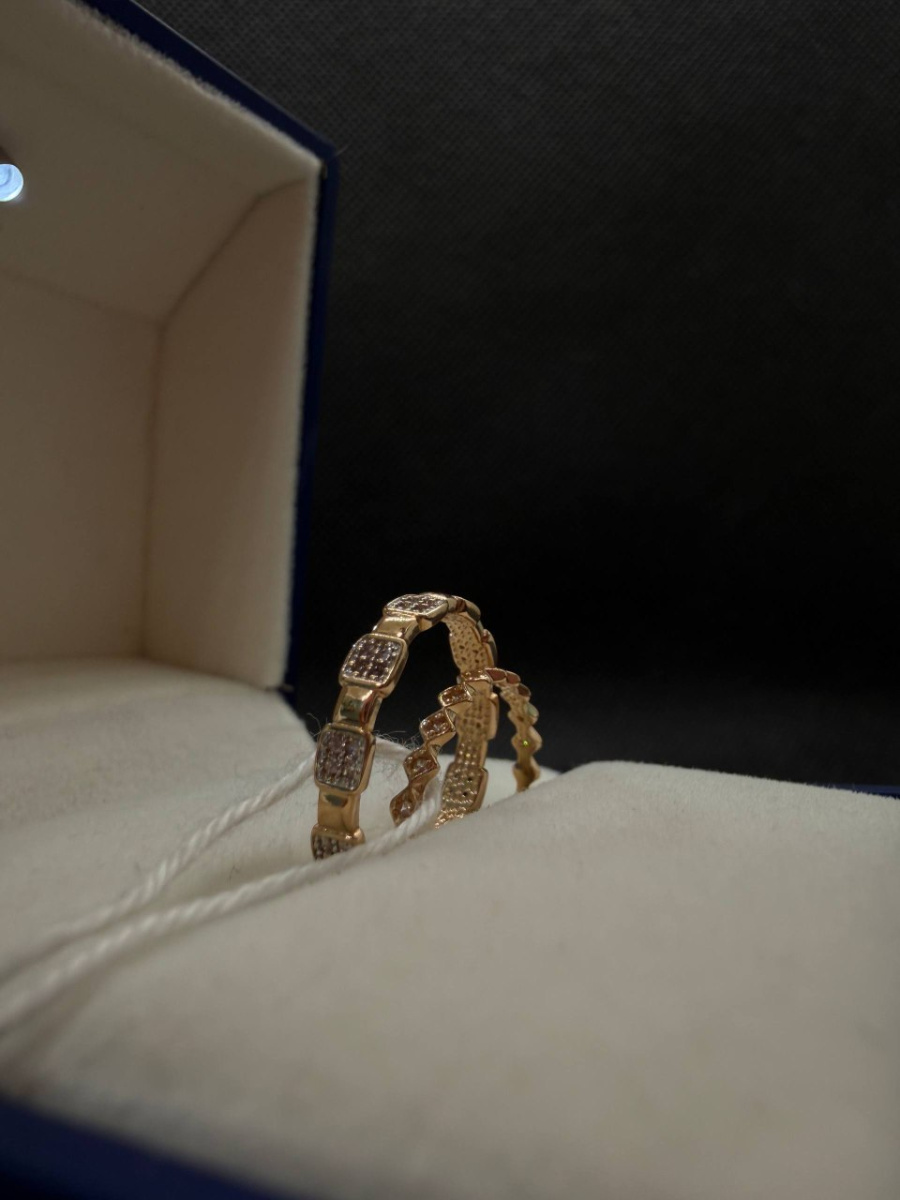 КОЛКМИ585 КОЛЬЦО С КАМНЯМИ (Au 585)