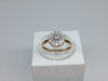 КОЛЬЦО С КАМНЯМИ (Au 585)