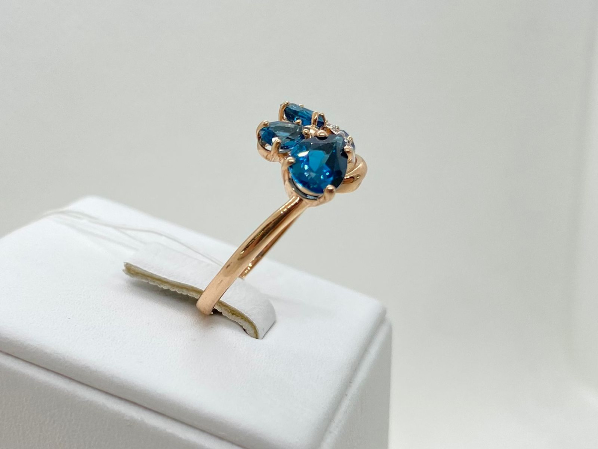 004471-1332 КОЛЬЦО ЛОНДОН-ТОПАЗ с камнями (Au 585)