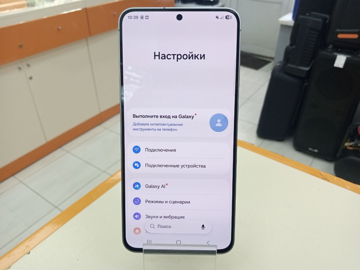 Смартфон Samsung Galaxy S25 FE 8/256
