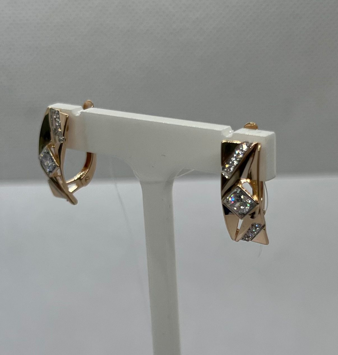 СЕРЬГИ С КАМНЯМИ (Au 585)