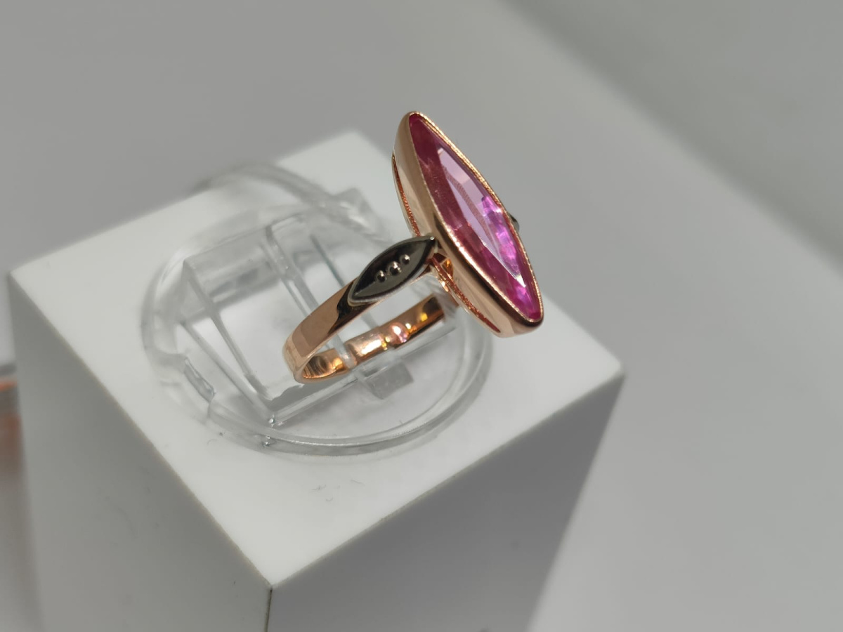 КОЛКМ583 КОЛЬЦО С КАМНЕМ (Au 583)