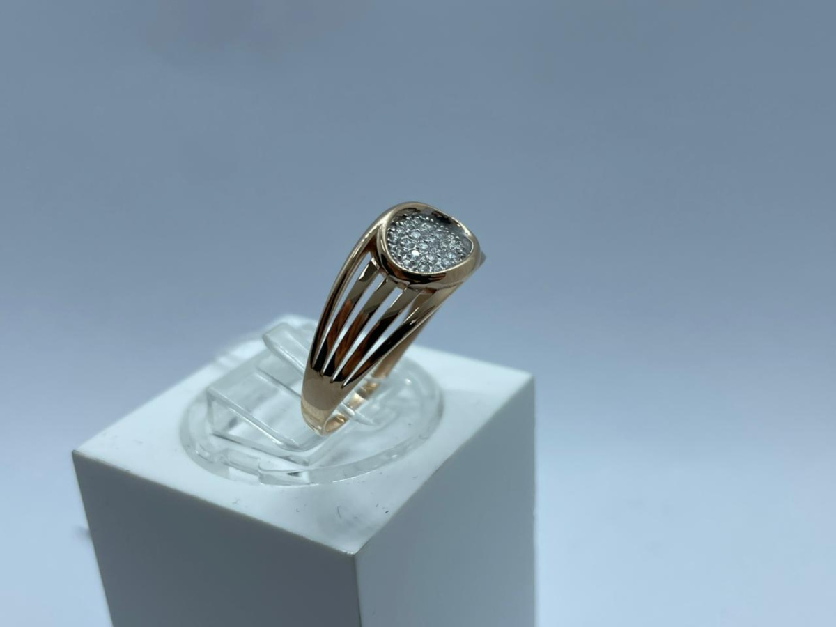 КОЛЬЦО С КАМНЯМИ (Au 585)