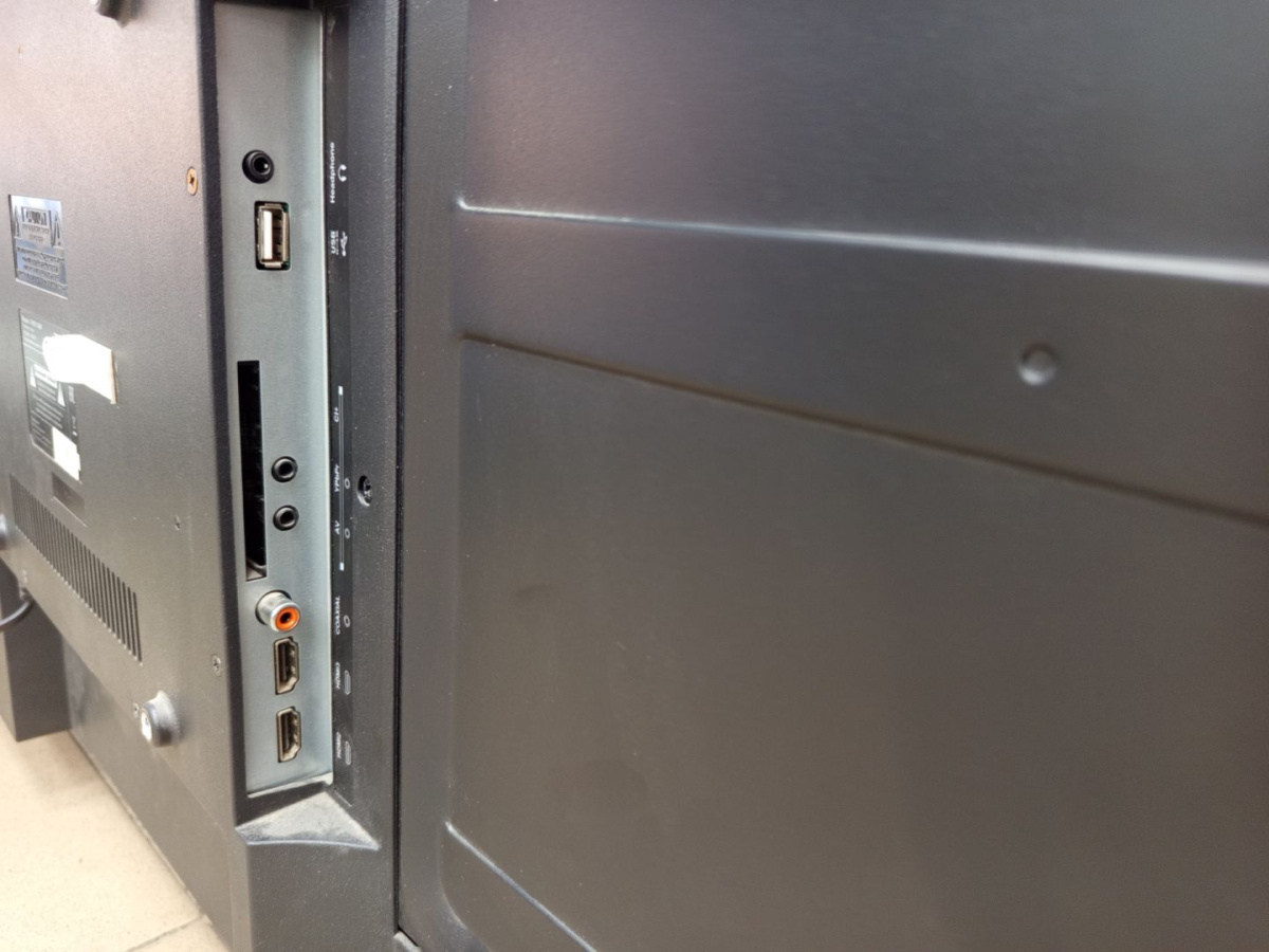 LED Телевизор Dexp F40D7100M