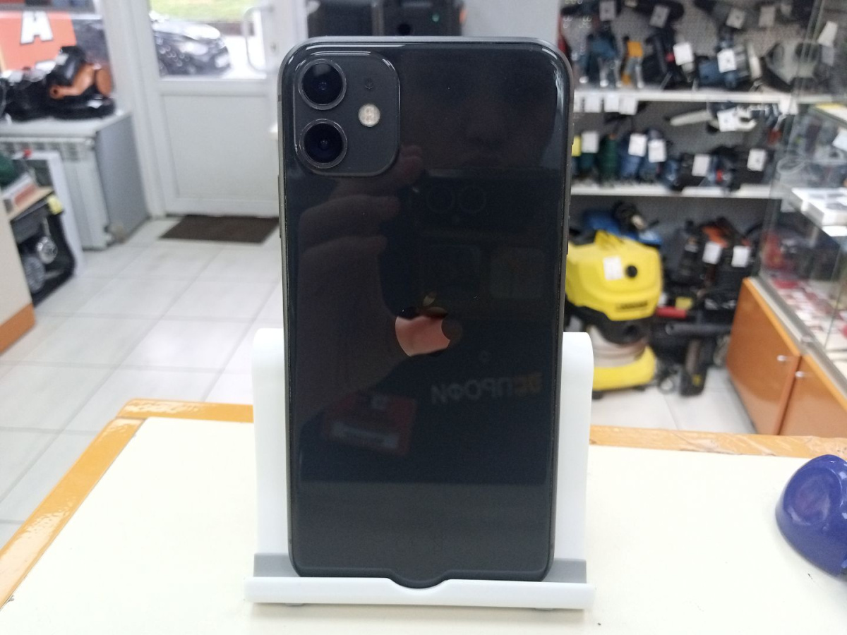 Смартфон Apple iPhone 11 128Gb