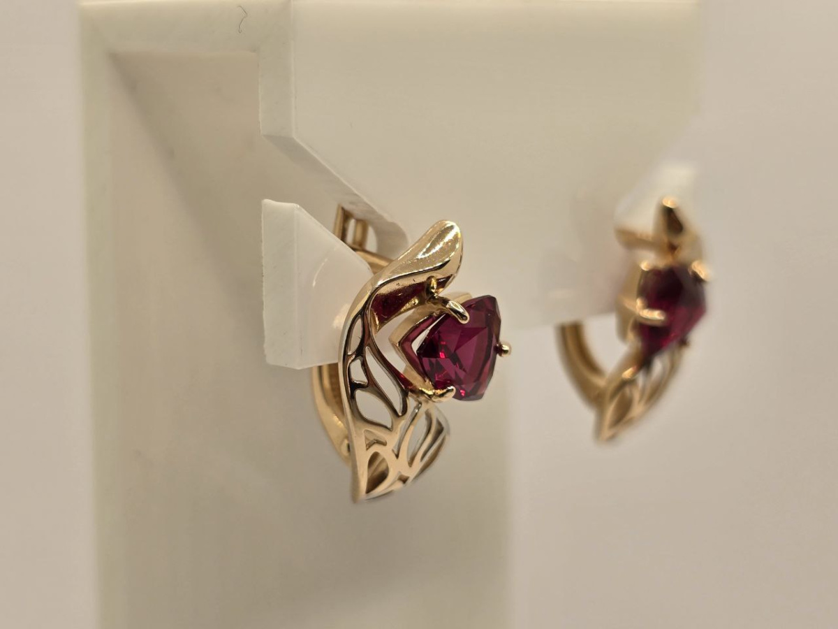 СКМ585 СЕРЬГИ С КАМНЕМ (Au 585)