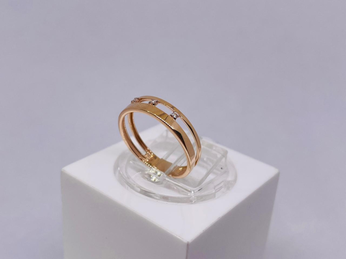 КОЛЬЦО С КАМНЯМИ (Au 585)