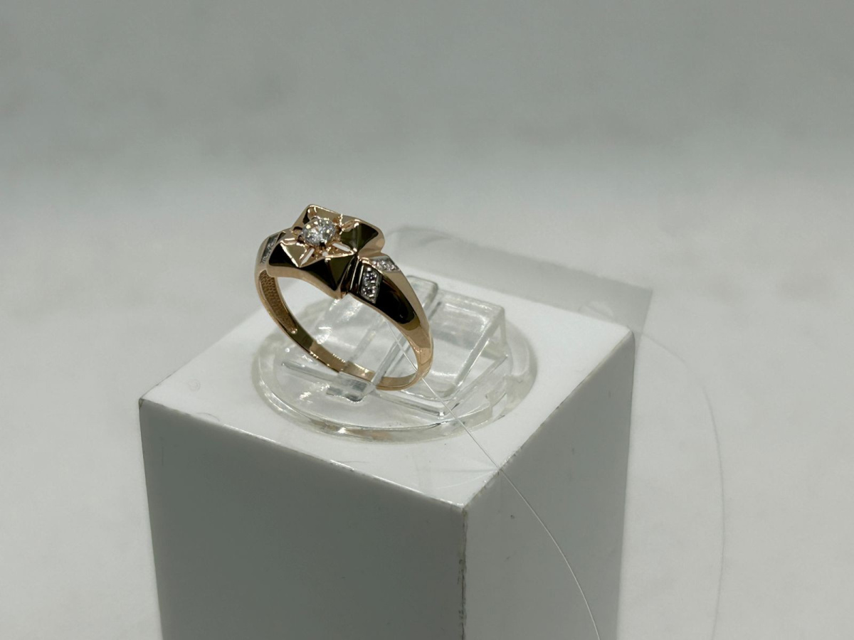 КОЛЬЦО С КАМНЯМИ (Au 585)