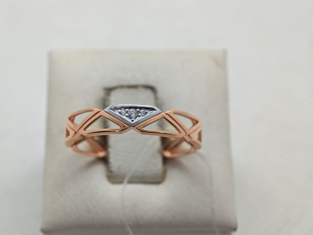 КОЛЬЦО С КАМНЯМИ (Au 585)