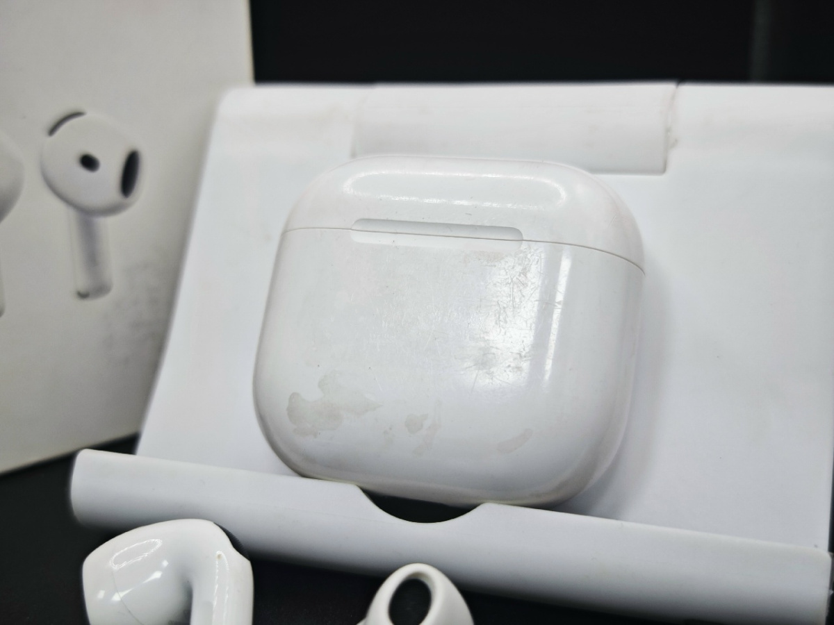 Наушники беспроводные Apple AirPods 4 Без ANC