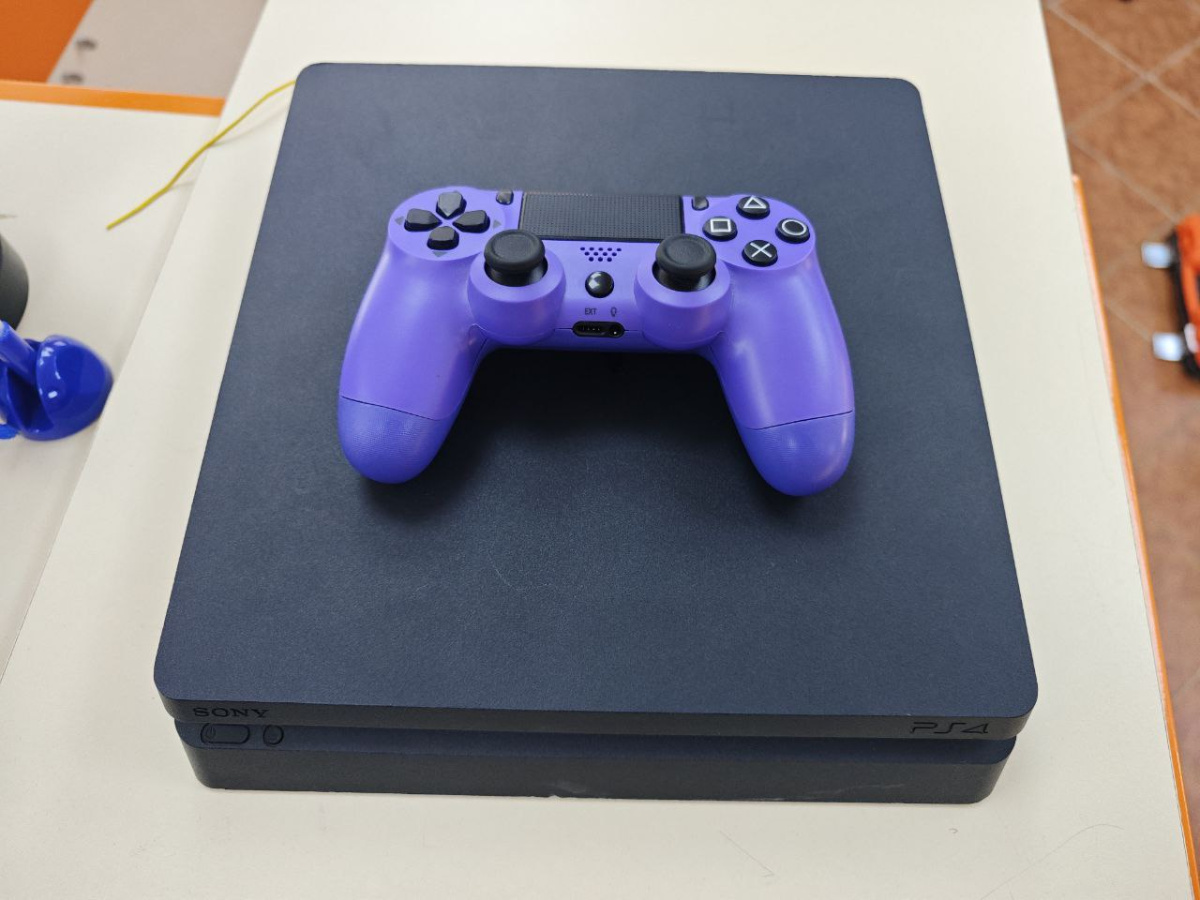 Игровая приставка PlayStation 4 Slim 1Tb