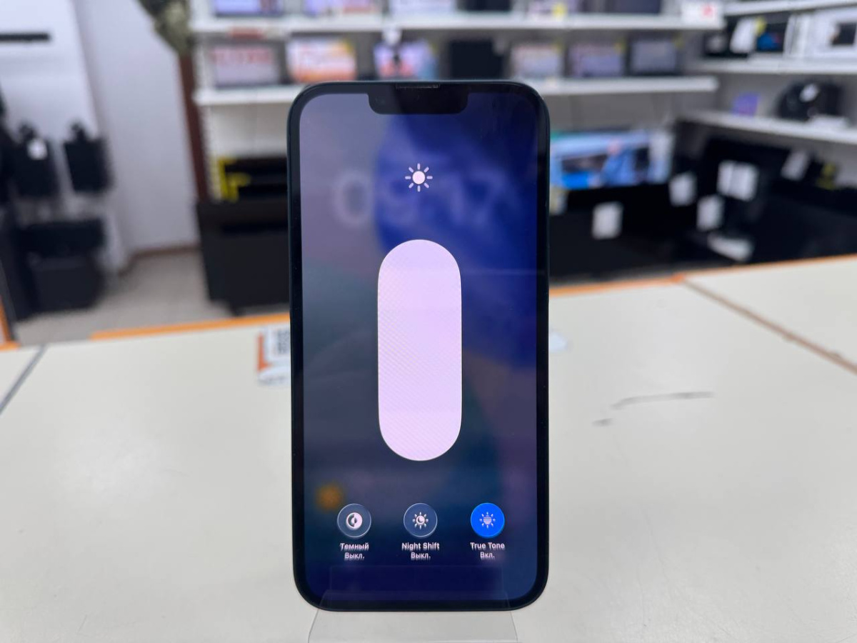 Смартфон Apple iPhone 13 128Gb