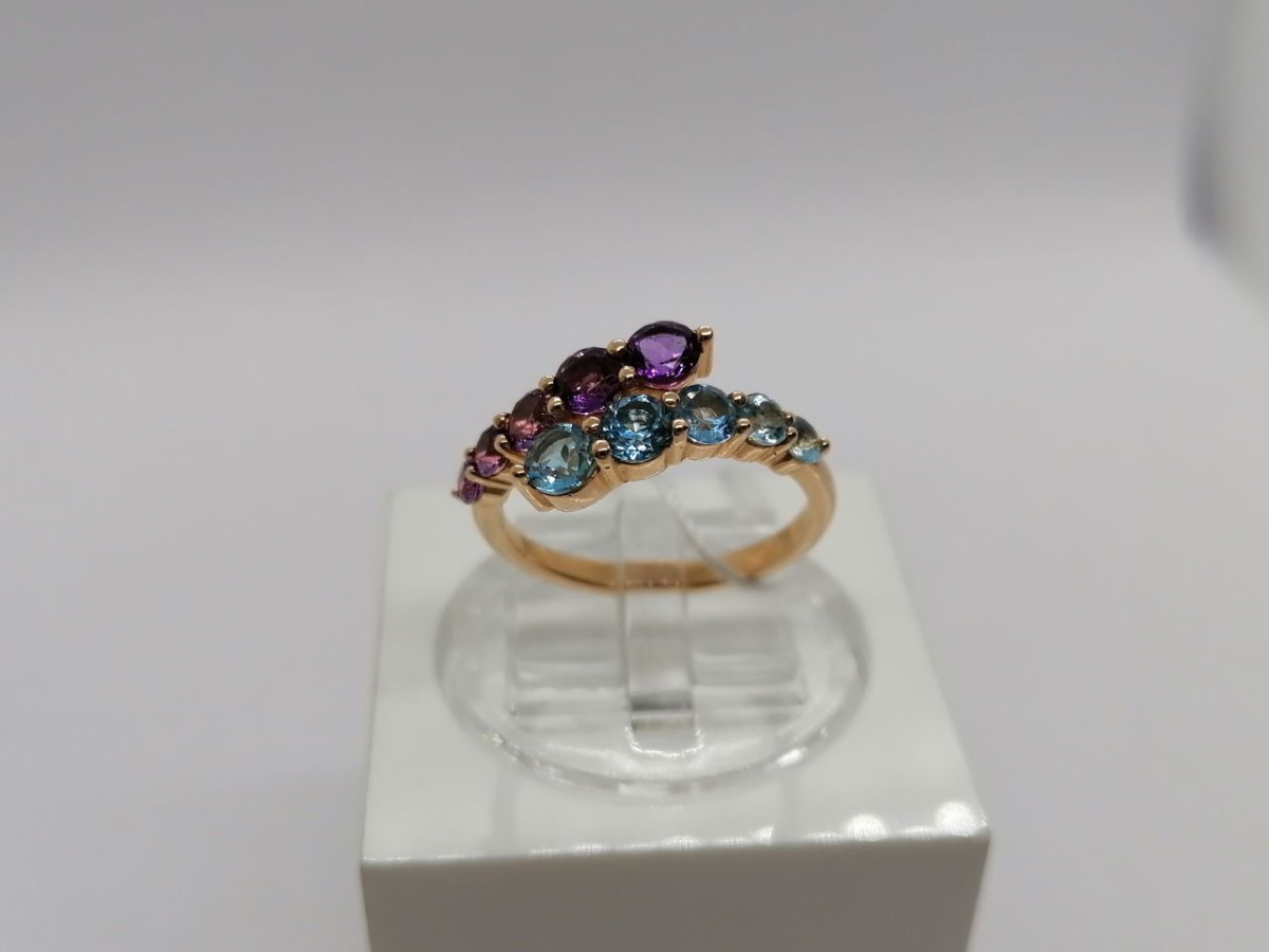 КОЛЬЦО С КАМНЯМИ (Au 585)