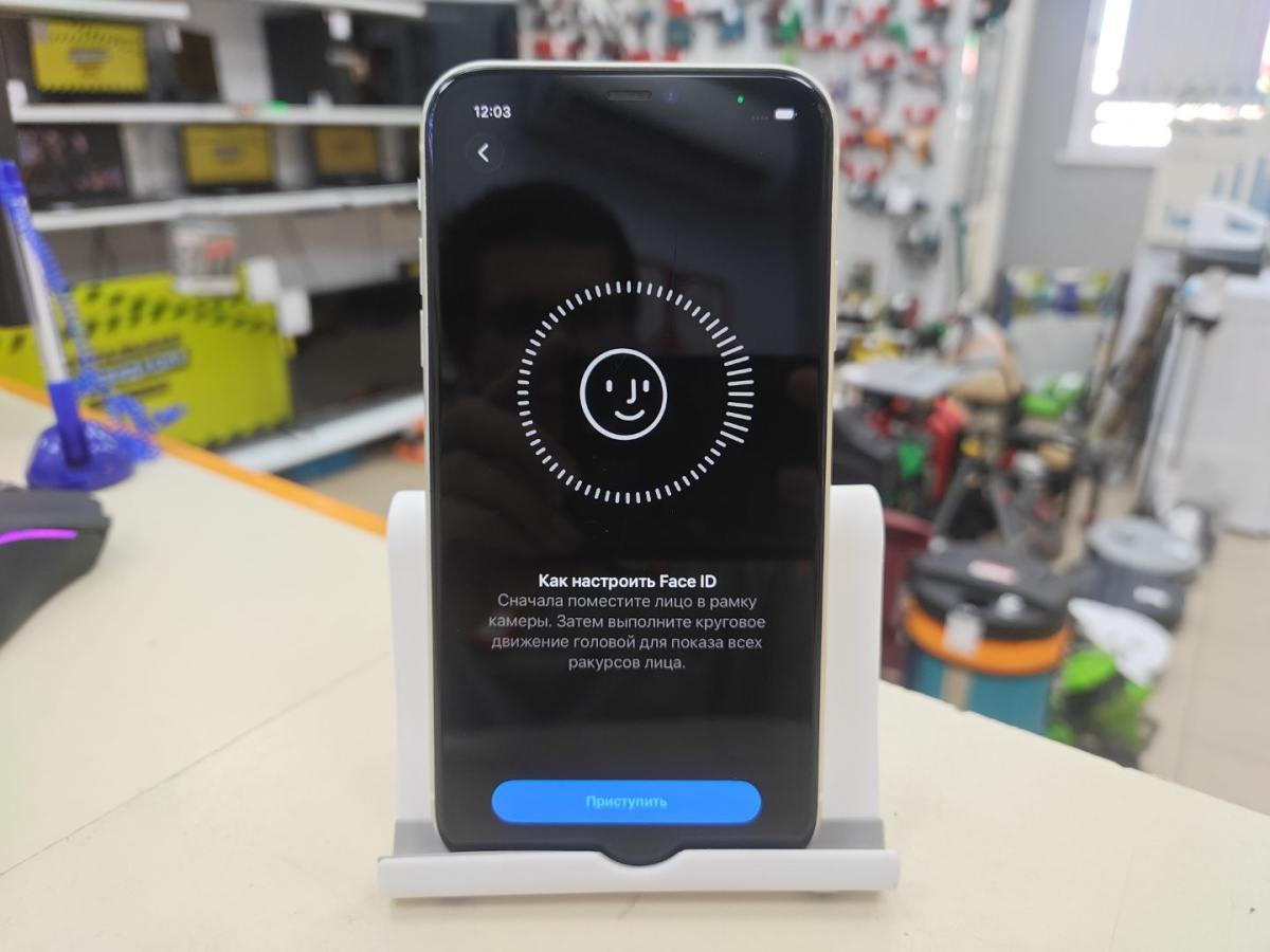 Смартфон Apple iPhone 11 64Gb
