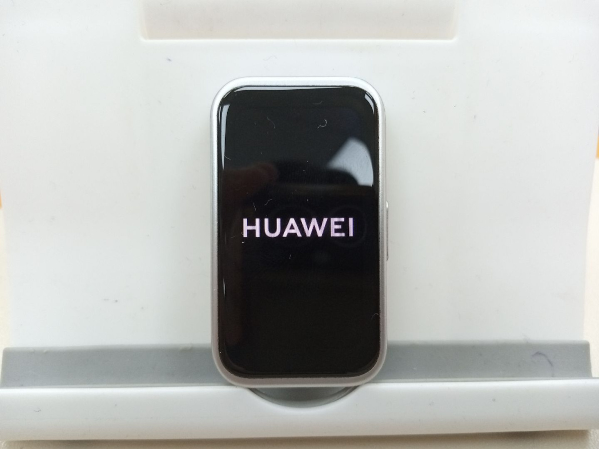 Смарт-часы Huawei Band 9
