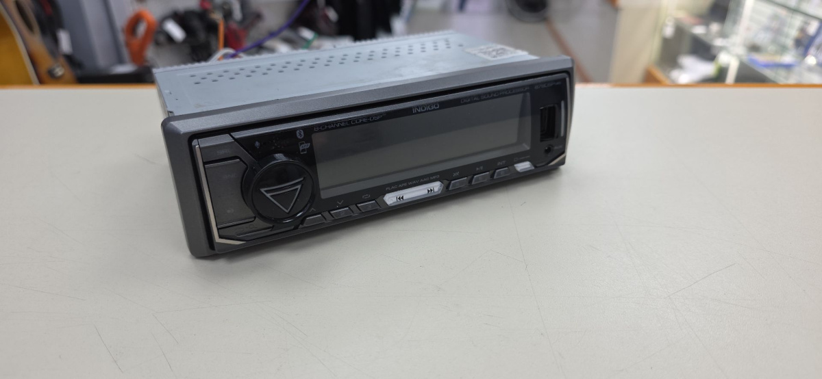 Автомагнитола Aura Indigo 878DSP