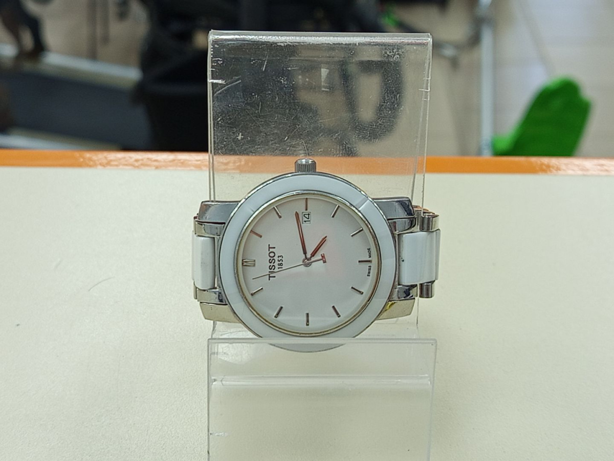 Часы наручные TISSOT T033.210.16.111.00