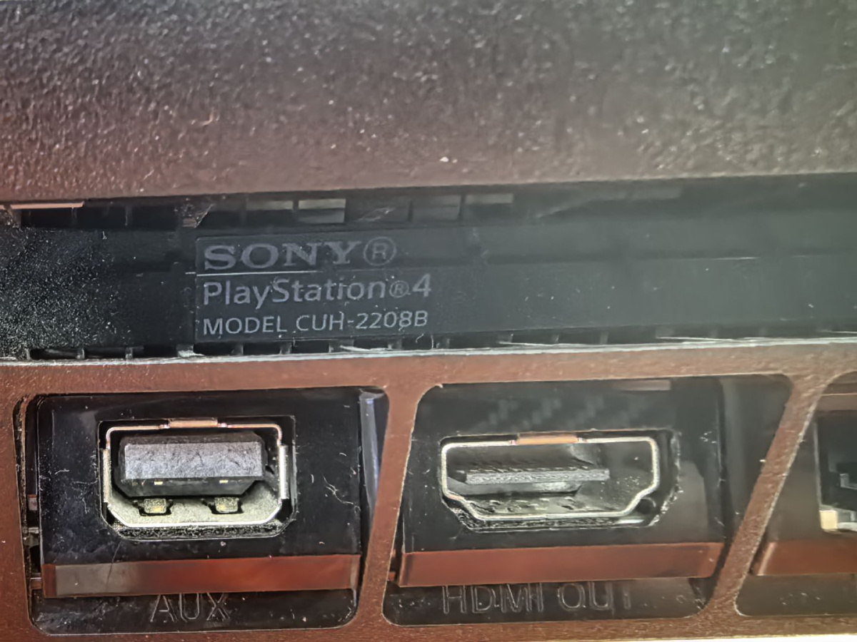 Игровая приставка PlayStation 4 Slim 1Tb