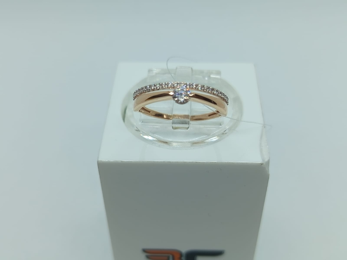 КОЛЬЦО С КАМНЯМИ (Au 585)