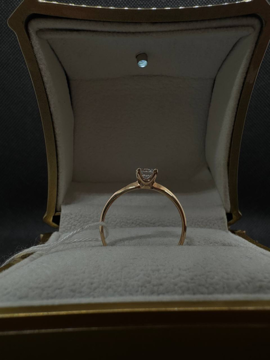 КОЛЬЦО С КАМНЕМ (Au 585)