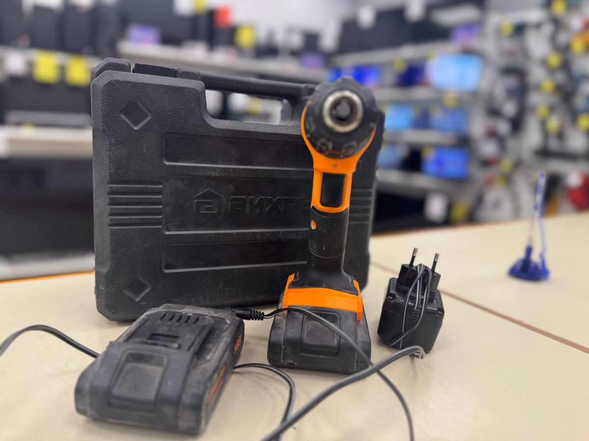 Шуруповерт Вихрь ДА-18Л-2К