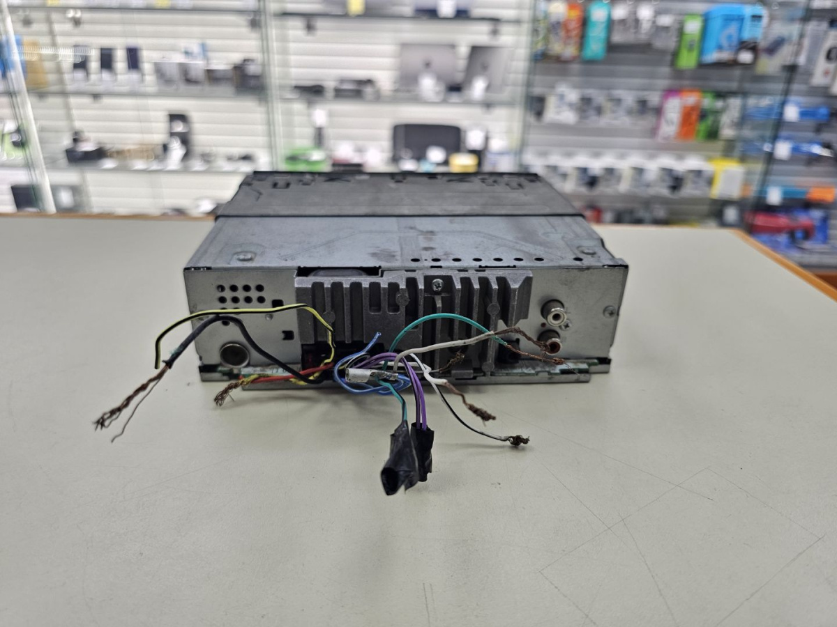 Автомагнитола Pioneer MVH-150UB