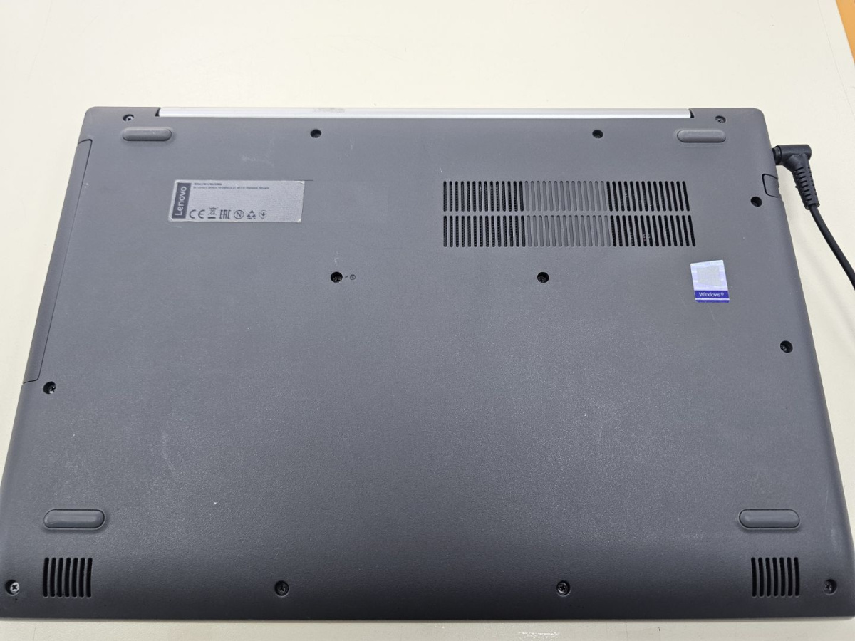 Ноутбук Lenovo IDeapad 330; A4-9125, Radeon 530, 4 Гб, Нет, 500 Гб