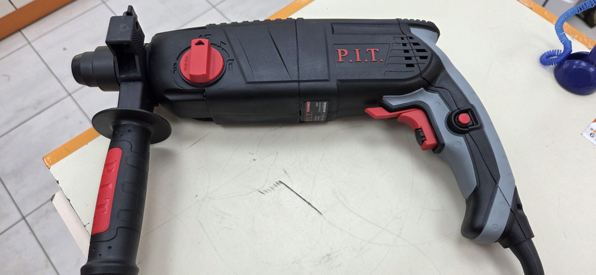 Перфоратор P.I.T. PBH24-C