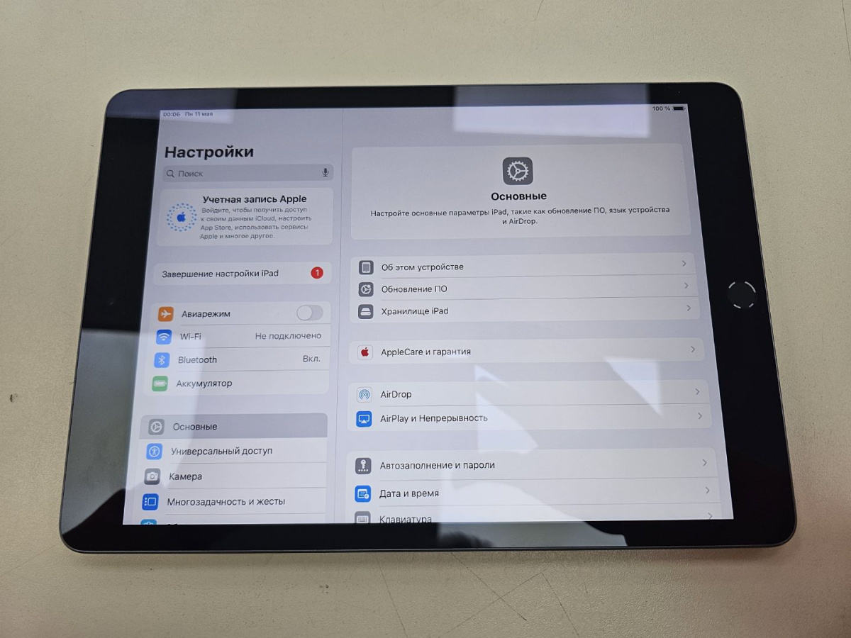 Планшет Apple iPad 9 64 ГБ (2021 A2602 (Wi-Fi)