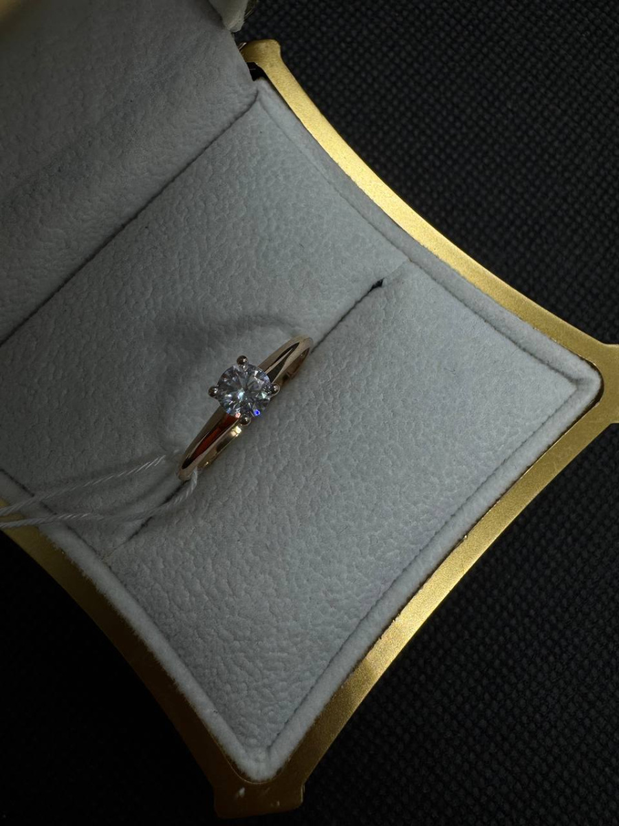 КОЛЬЦО С КАМНЕМ (Au 585)