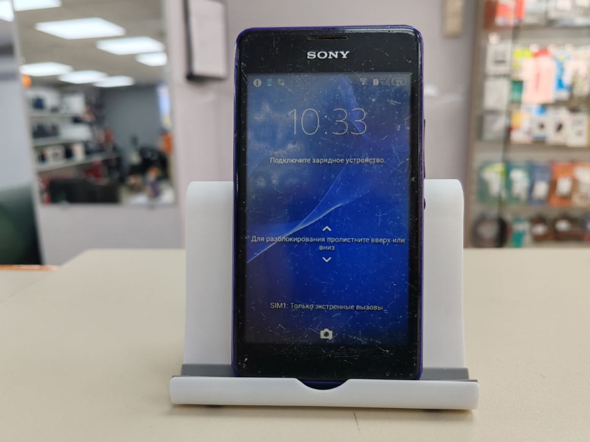 Смартфон Sony D2105 E1 Dual