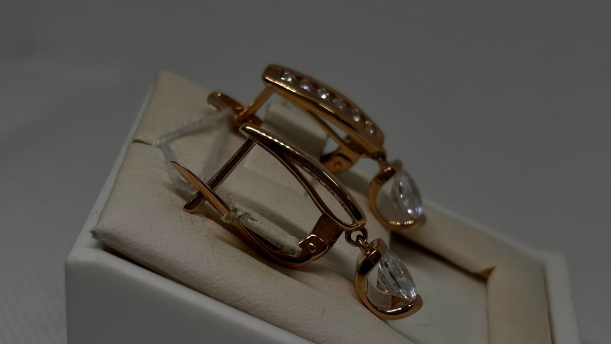 СКМИ585 СЕРЬГИ С КАМНЯМИ (Au 585)