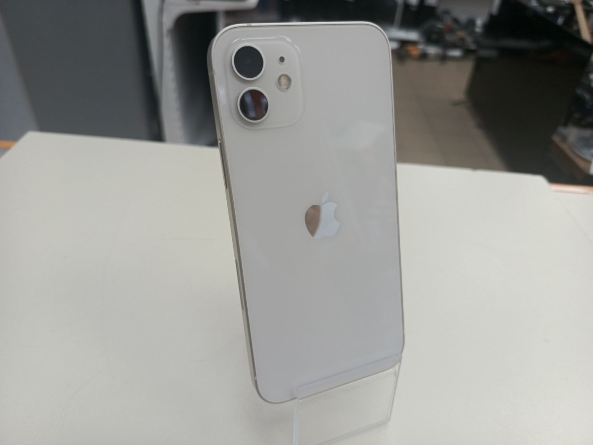 Смартфон Apple iPhone 12 128Gb