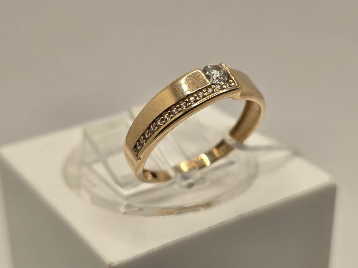 КОЛКМИ585 КОЛЬЦО С КАМНЯМИ (Au 585)