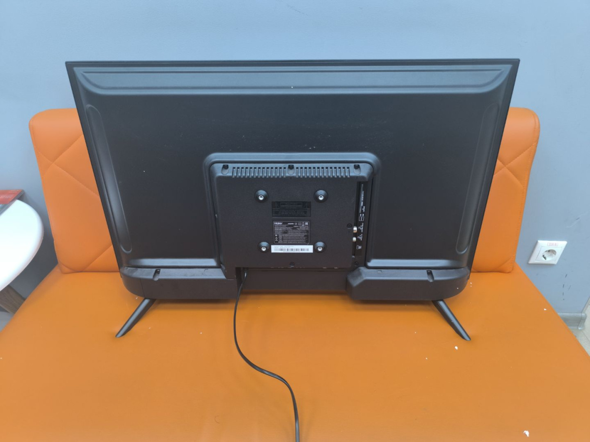 LED Телевизор Haier 32 Smart TV S1