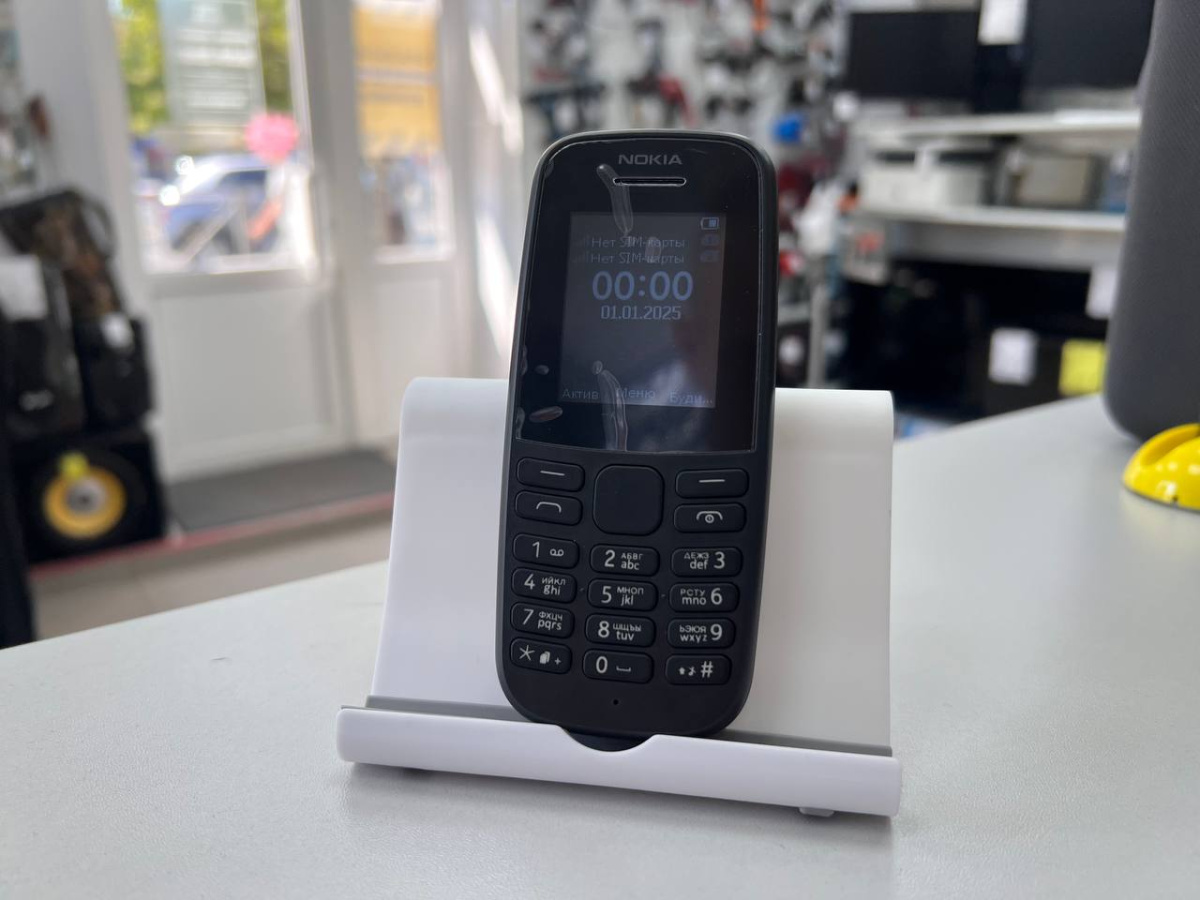 Мобильный телефон Nokia 105